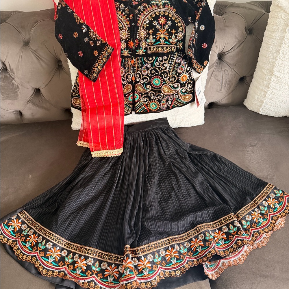 Little girls New black velvet lehnga